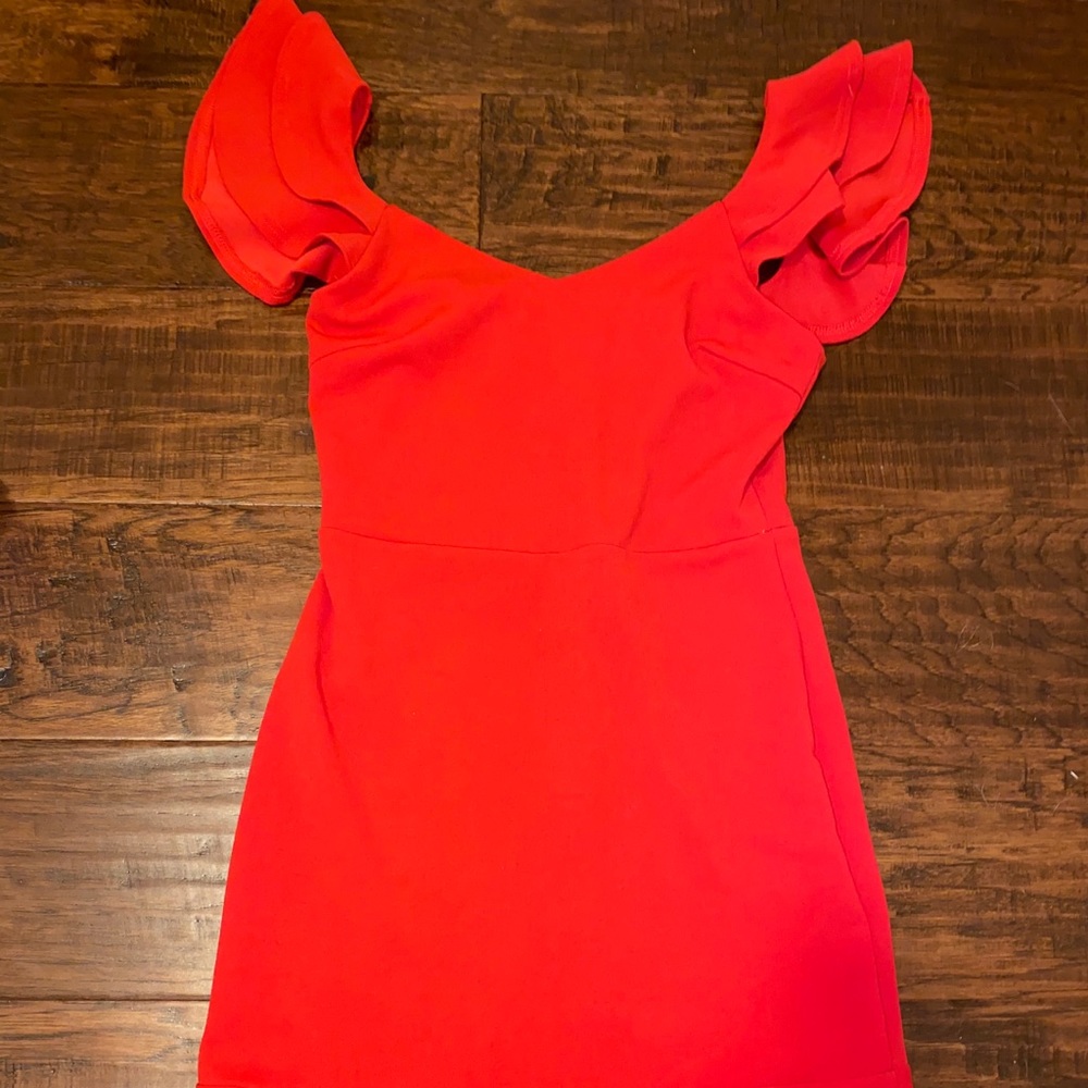Red Ruffle Coctail Dress